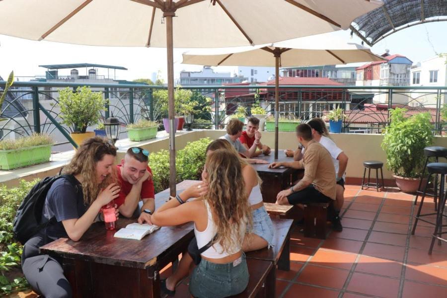 Vietnam Backpacker Hostels - Downtown Hanoi Bagian luar foto